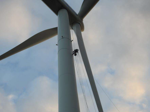Wind turbine at Terna Wind Farm in Greece with a DTBirdV4D8 system installed for the LIFE environmental project.